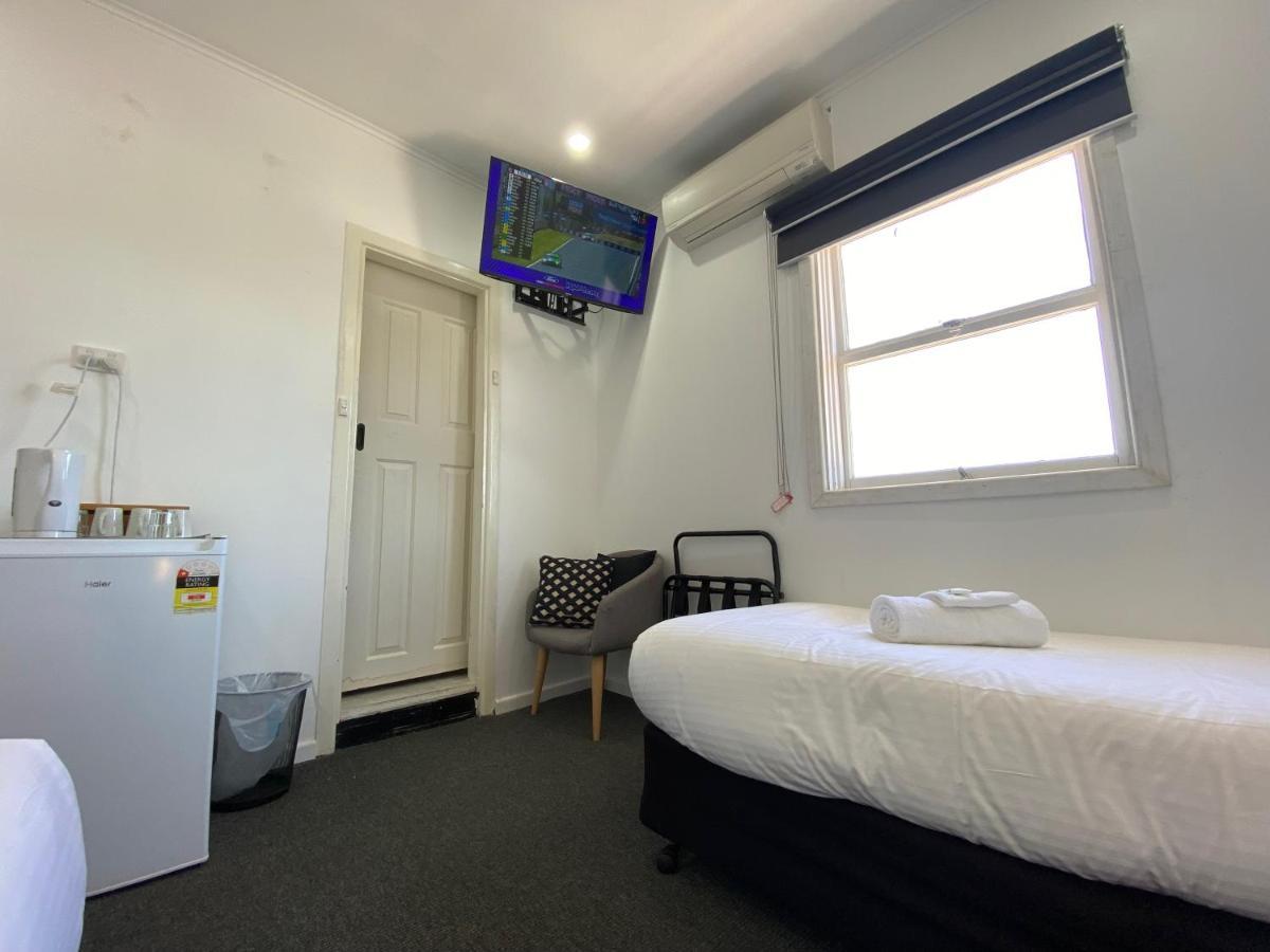 Central Motel Mudgee Extérieur photo